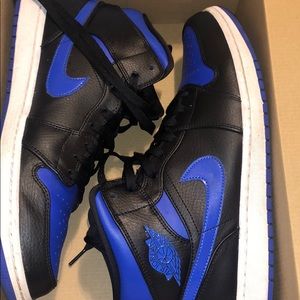 Should Air Jordan blue